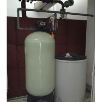 天津鑫東工業(yè)全自動軟化水處理設(shè)備